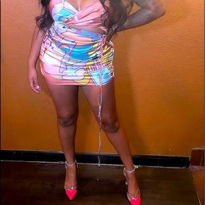 Multi colored dress super cute